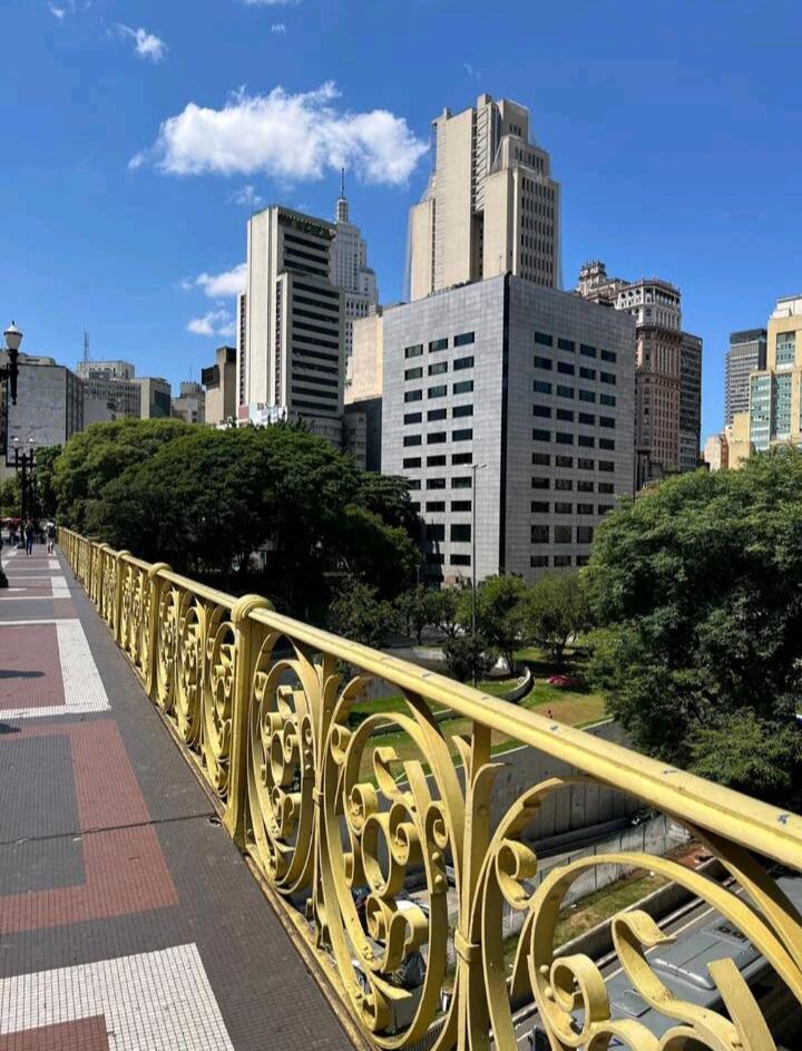 Studio No Centro De Sao Paulo, A 3 Minutos Do Metro, Com Garagem Gratis Aparthotel Bagian luar foto